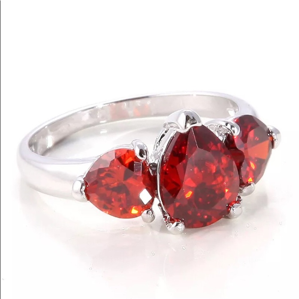BRAND NEW 14KT (STAMPED) 1.10CT GARNET RING - Picture 4 of 8